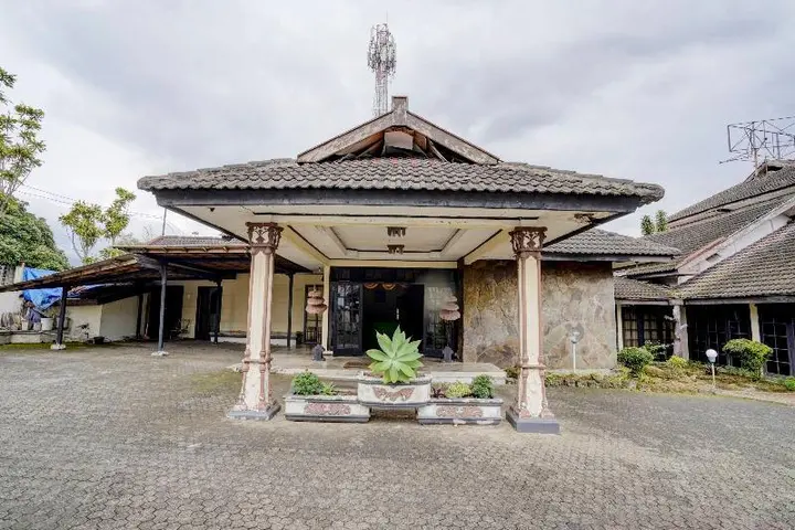 Чипанас: OYO 90127 Hotel Mataram Cianjur