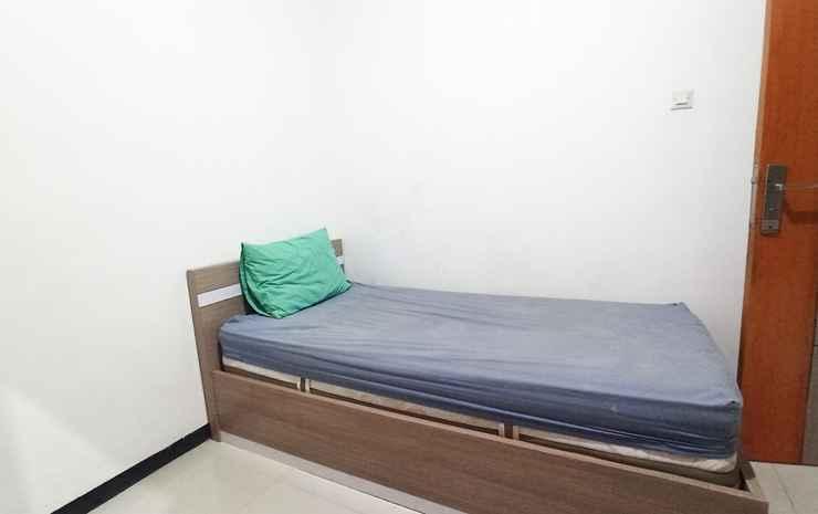 OYO 90188 Rotterdam Kediri Guest House — фото 4