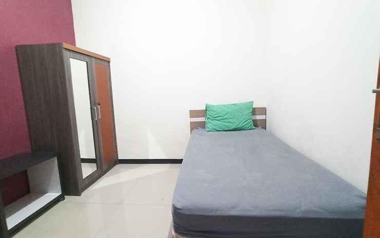 OYO 90188 Rotterdam Kediri Guest House — фото 5