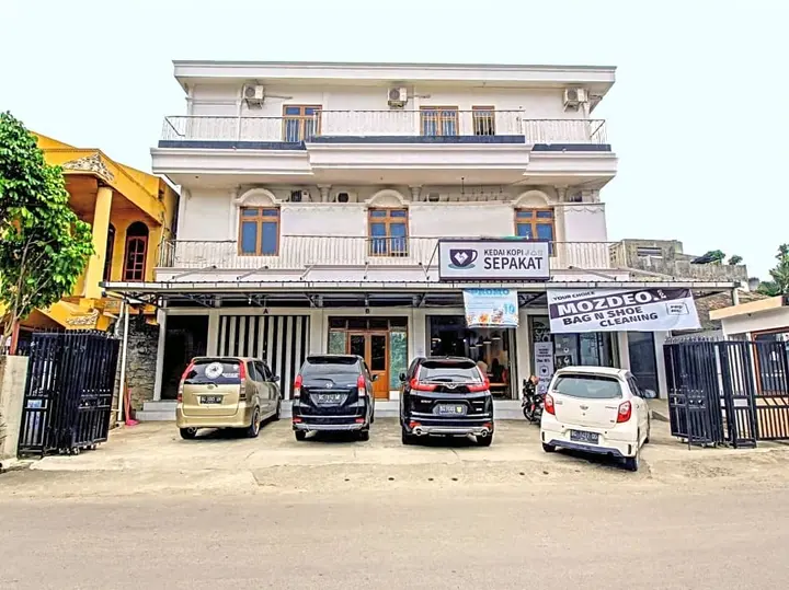 Палембанг: OYO 90224 Palembang Residence