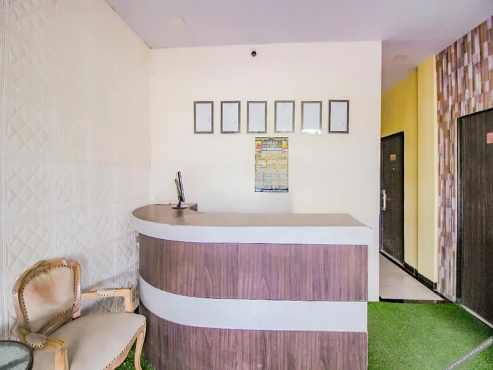 Петумбак: OYO 90259 Apollo Inn