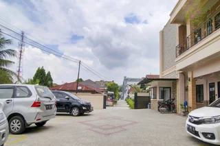 Пеканбару: OYO 90233 The Shine Residence