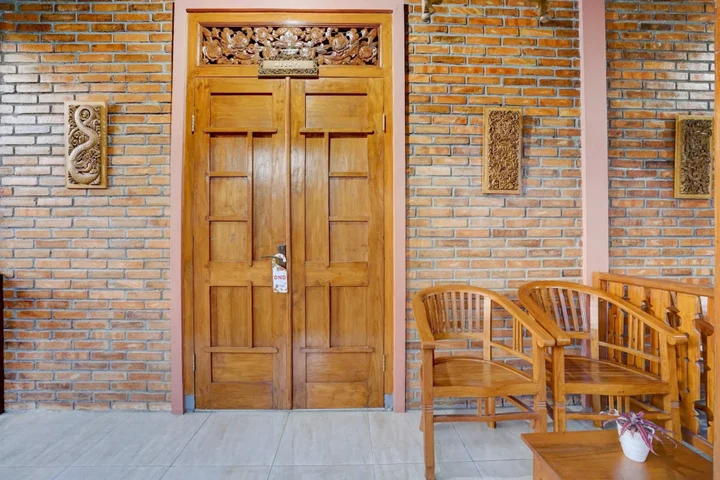 Батуретно: OYO 90265 Cempoko Mulyo Homestay Syariah