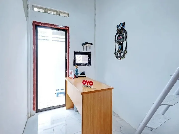 Пеканбару: OYO 90325 Pondok Dnayu Syariah