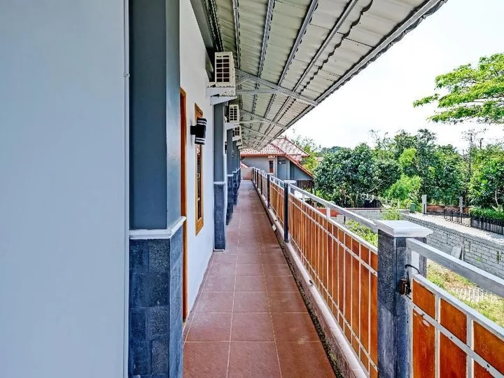 Пеканбару: OYO 90325 Pondok Dnayu Syariah