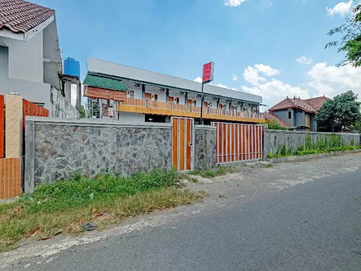 Пеканбару: OYO 90325 Pondok Dnayu Syariah