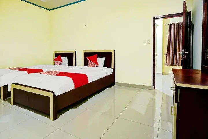 Озеро Тоба: OYO 90331 Hotel Toba Shanda