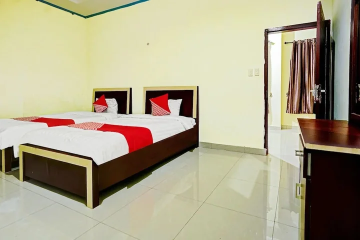 Озеро Тоба: OYO 90331 Hotel Toba Shanda