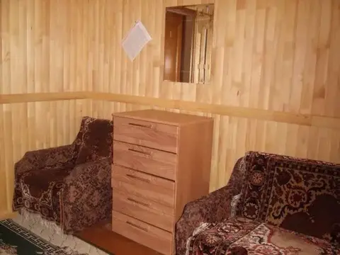 Известковый: Greenhouse Hotel