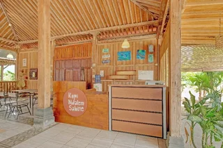 Батуретно: OYO 90354 Ndalem Sabine Syariah