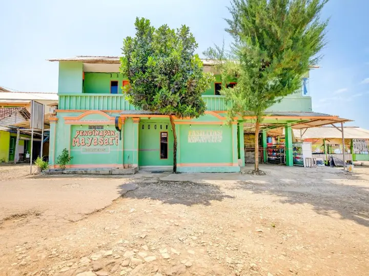 SPOT ON 90276 Mayasari Guesthouse Pantai Krakal — фото 3