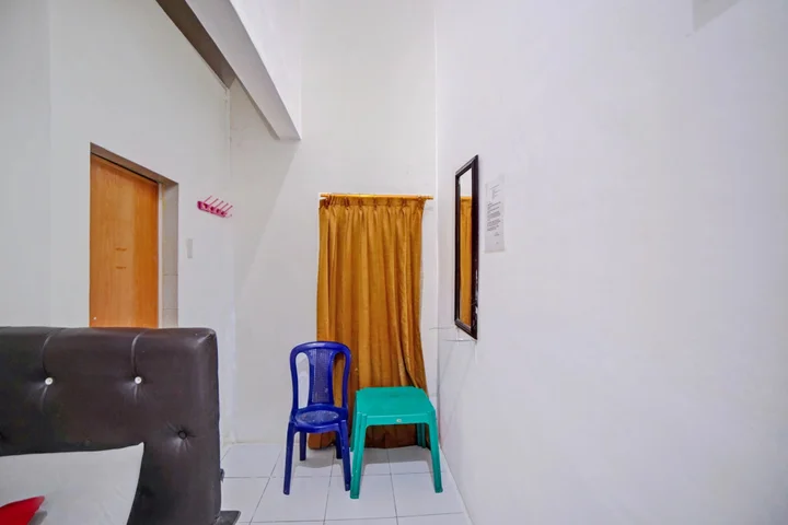 Медан: OYO 90355 Darussalam Inn