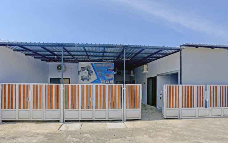 Баньюванги: OYO 90402 Lescinda Residence