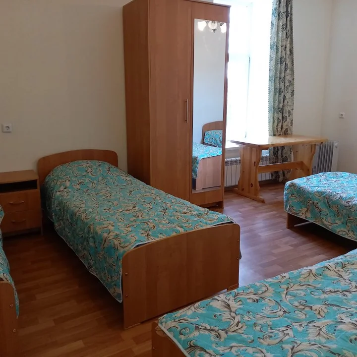 Гремячинск: База отдыха Lake House