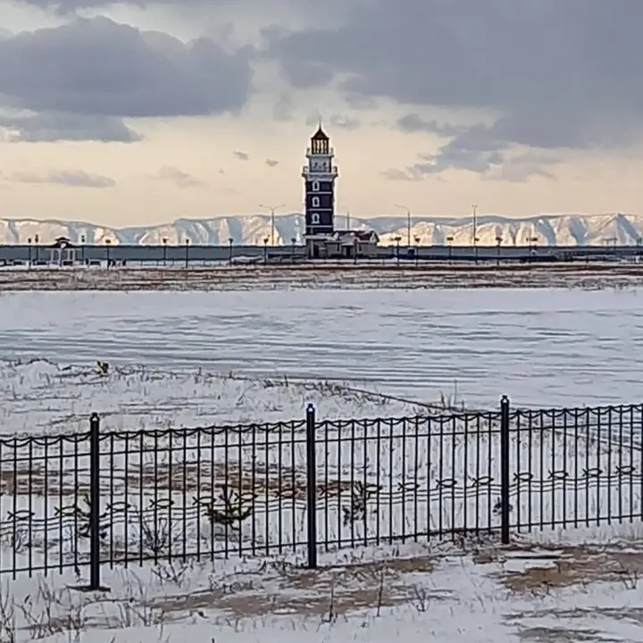 Гремячинск: База отдыха Lake House