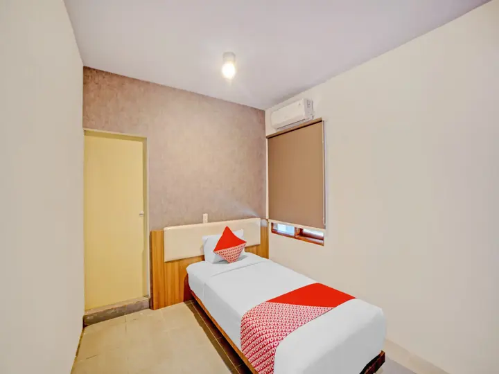 Петумбак: Super OYO 90559 Gamacity Residence