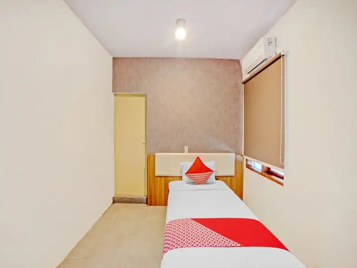 Петумбак: Super OYO 90559 Gamacity Residence