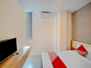 Петумбак: Super OYO 90559 Gamacity Residence