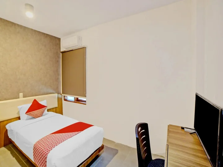 Петумбак: Super OYO 90559 Gamacity Residence