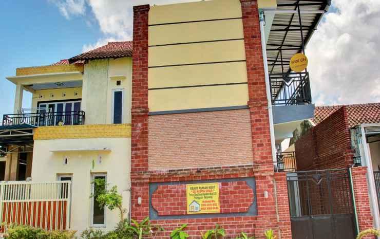 Гентенг: SPOT ON 90537 De Wisma Emas