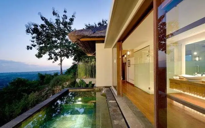 Longhouse — фото 1