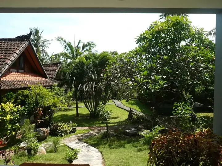 Бунутан: Le Jardin