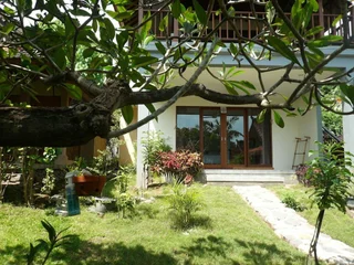Бунутан: Le Jardin