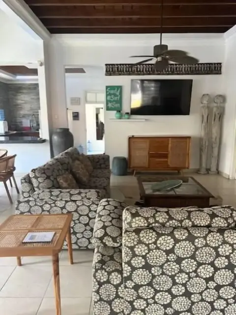 Денпасар: Bayshore Villa Sanur