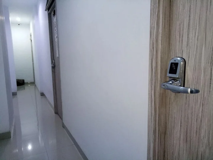 Джакарта: Hotel Syariah Mama Cengkareng