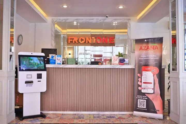 Суракарта: Front One Cabin Slamet Riyadi Solo
