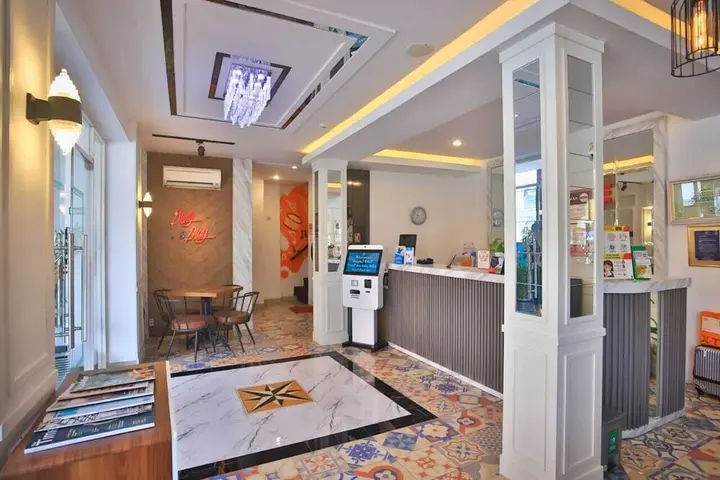 Суракарта: Front One Cabin Slamet Riyadi Solo