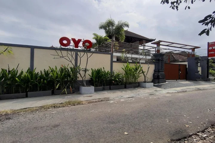 Пекутатан: OYO 915 Villa Sari