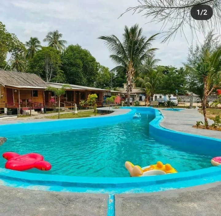 Остров Пеньенгат: Hello Bintan Beach Cottages