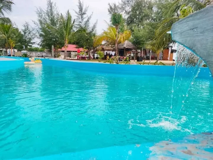 Остров Пеньенгат: Hello Bintan Beach Cottages