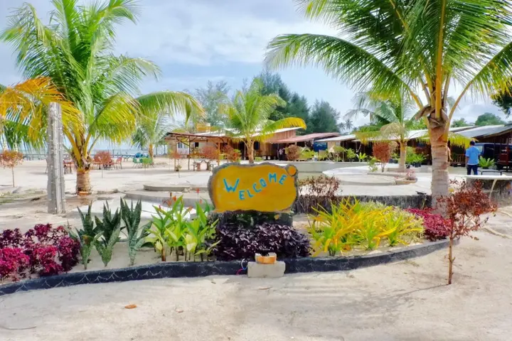 Остров Пеньенгат: Hello Bintan Beach Cottages