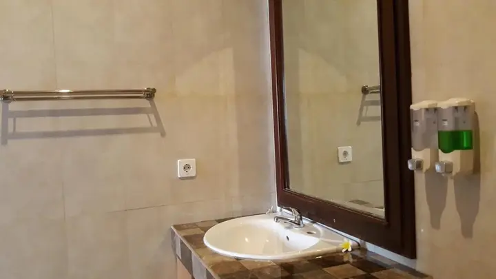 Каликбукбук: Asiana Lovina Hotel