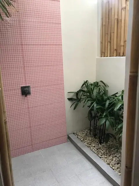 Гили Аир: Cabana