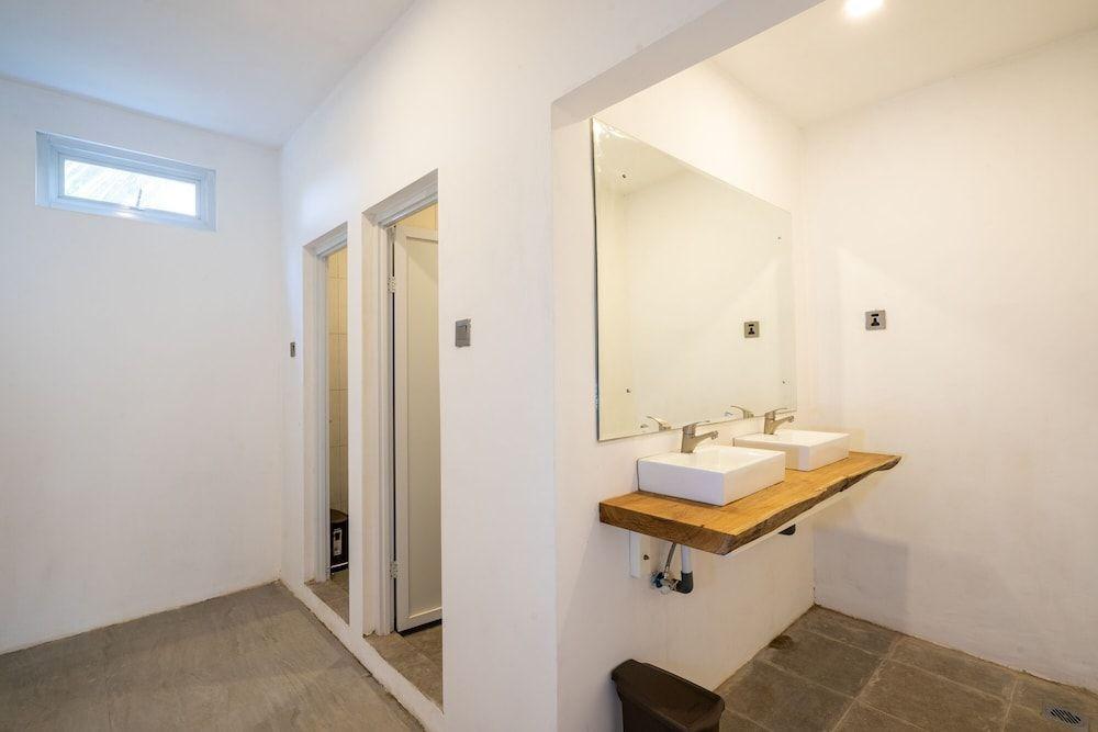 Лембонган-Айленд: Good Cheer Hostel