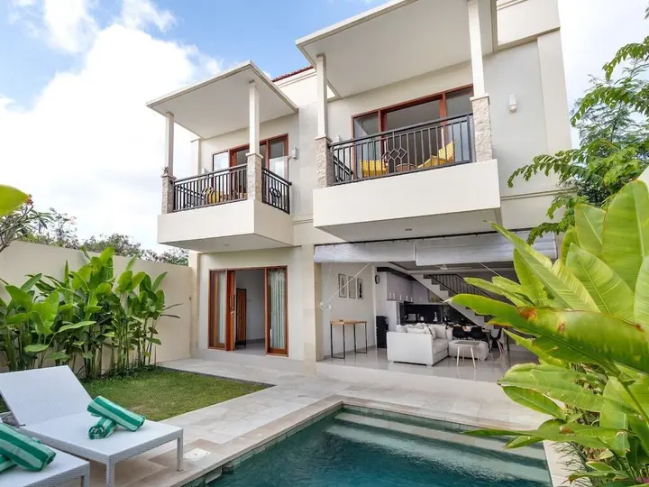 Кута: Villa Pineapple Seminyak