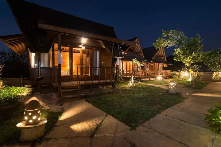 Лембонган-Айленд: D'Byas Beach Club and Villa