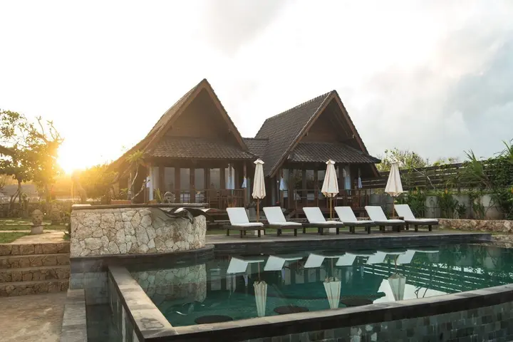 Лембонган-Айленд: D'Byas Beach Club and Villa