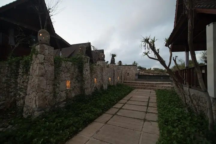 Лембонган-Айленд: D'Byas Beach Club and Villa