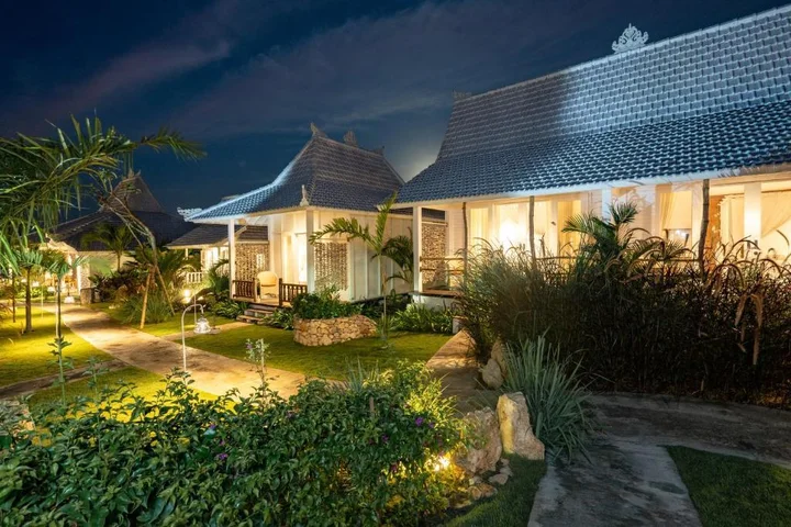 Лембонган-Айленд: Paus Putih Hotel