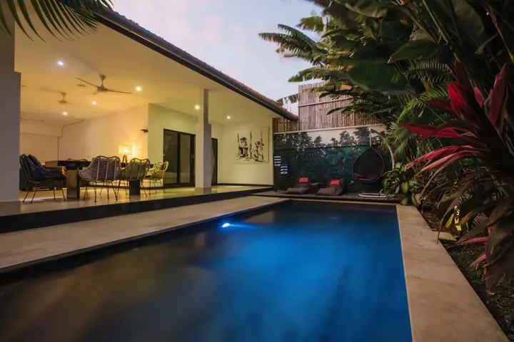 Кута: Villa Arus