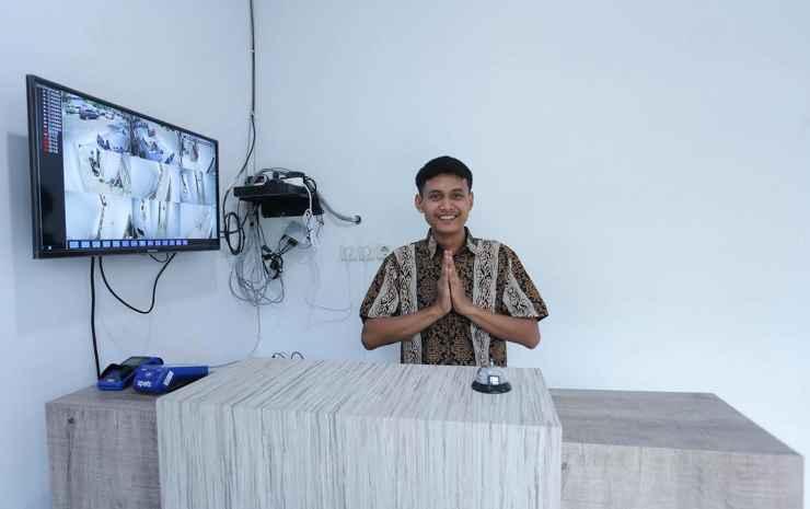 Джакарта: Ratana Cengkareng