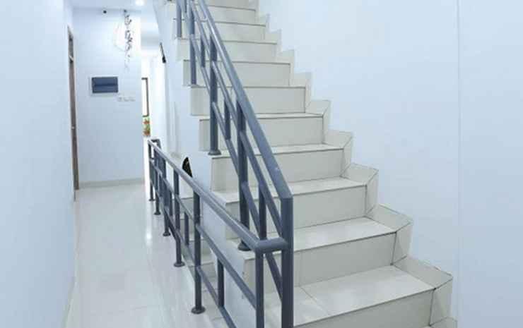Джакарта: Ratana Cengkareng