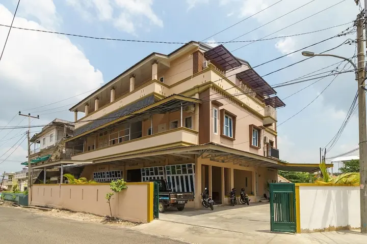 Палембанг: RedDoorz Syariah near Simpang Sekip Palembang