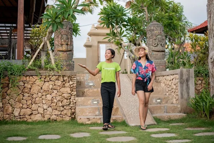 Лембонган-Айленд: Orleans Lembongan
