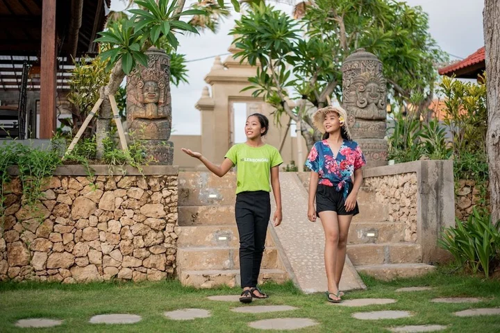 Лембонган-Айленд: Orleans Lembongan