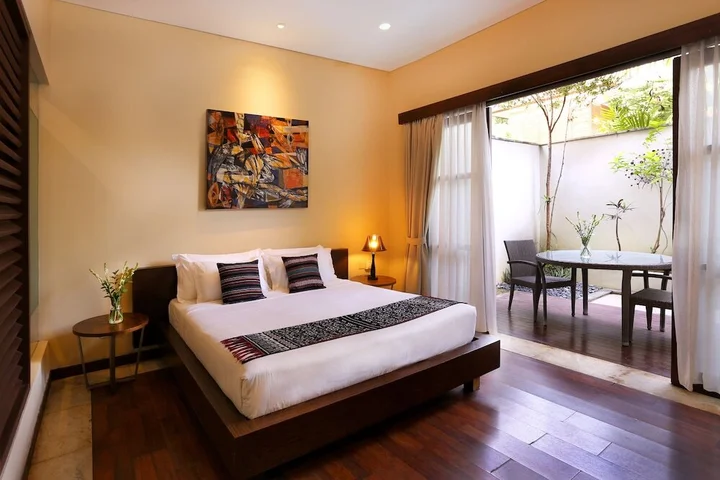 Кута: Seminyak Escape Villa